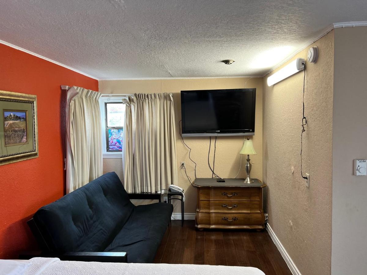 Great House Motel スクイム エクステリア 写真